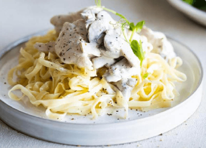 Фетучини с грибами и курой