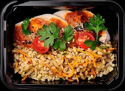 Куриное филе в пряном соусе и барли по-купечески